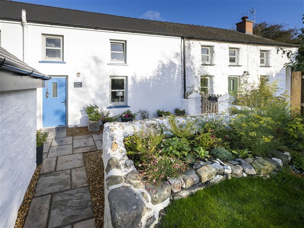 Dyffryn Cottage, 