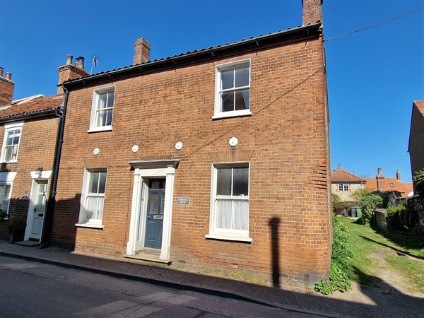 Edinburgh House in Norfolk