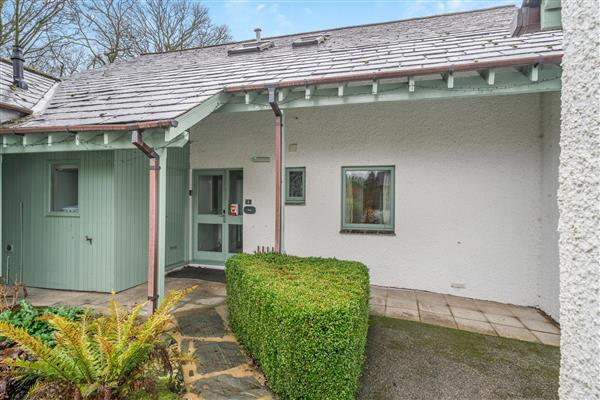 Elm - Woodland Cottages in Bowness-on-Windermere, Cumbria