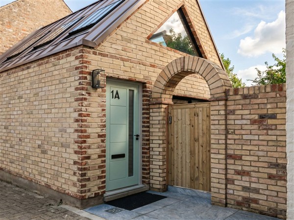 Emery Street Lodge, 