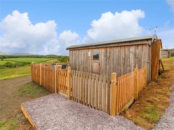 Enlli Shepherd's Hut - Gwynedd