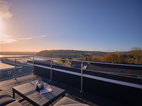 Epic Spa (Roof Terrace), 