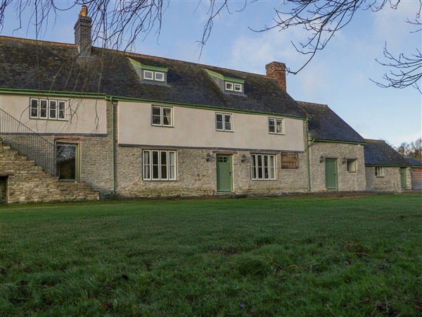 Evenjobb Court Farmhouse - Powys