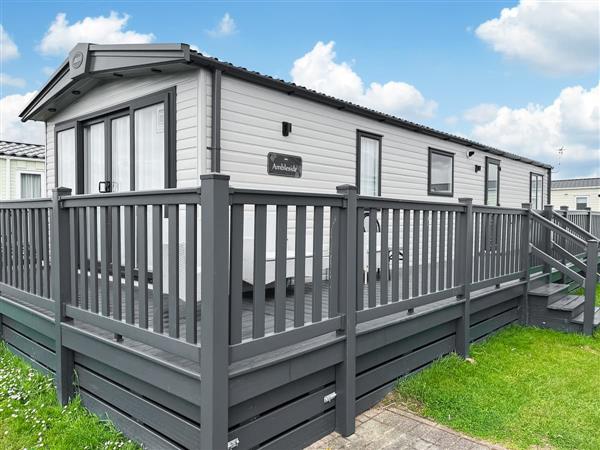 Family Cabin in West Sussex