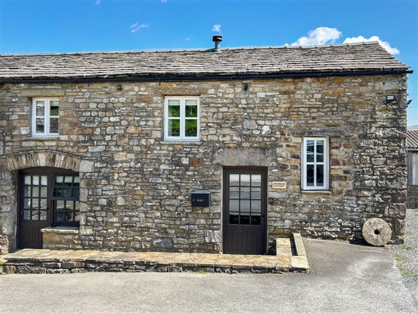 Far Helks Cottage in Cumbria