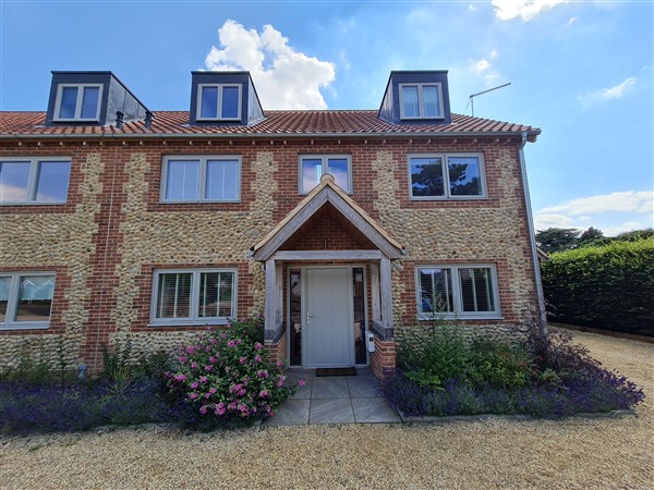 Field View, Sedgeford