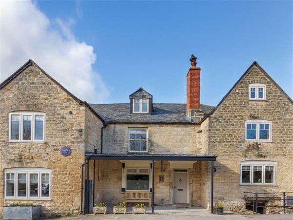 Flagstone House in Gloucestershire