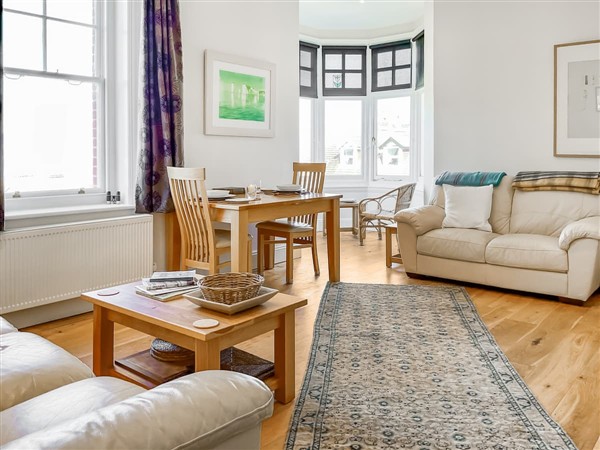 Flat 4 Sea Court in Dorset