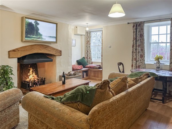 Foumartdean Cottage, Lochside