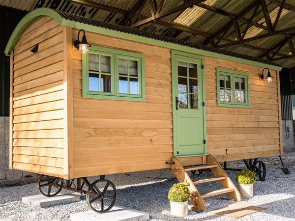 Fox Hollow Lodge in Devon