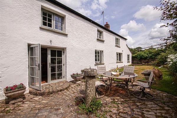 Foxglove Cottage in Cornwall