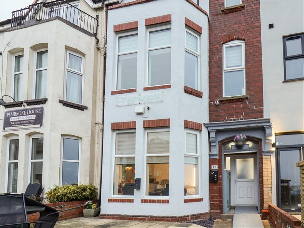 Frankie's Seaview 1 in North Humberside