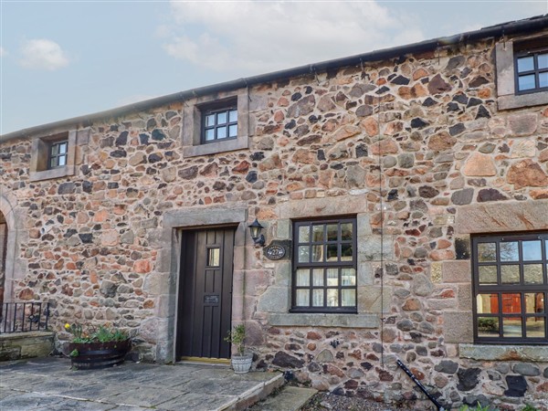 Freesia Cottage in Akeld near Wooler, Northumberland