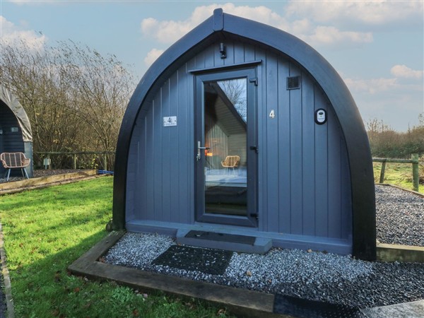 Garden Lodge 4 in West Glamorgan