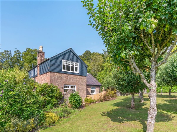 Gardener's Cottage in Perthshire