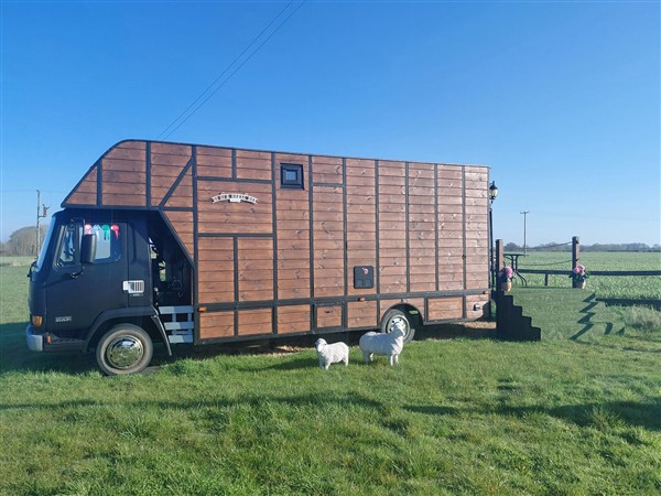 GiGi's Horsebox - Gloucestershire