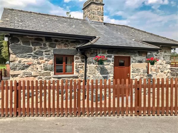 Glanllyn Lodge in Llanuwchlyn, near Bala, Gwynedd