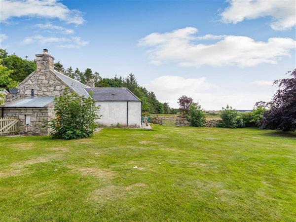 Glen Nevis Cottage in Banchory, Aberdeenshire