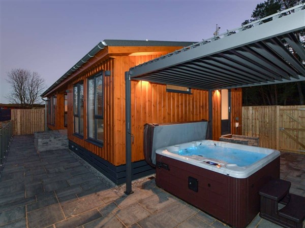 Glencoe Luxury Lodge in Renfrewshire