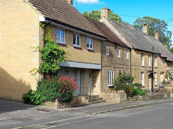 Greenham Rise in Norton-Sub-Hamdon, Somerset