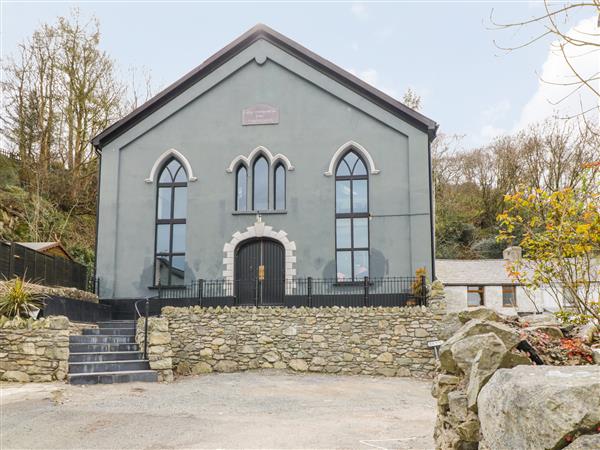 Greystones Chapel in Cwm-y-Glo near Llanrug, Gwynedd