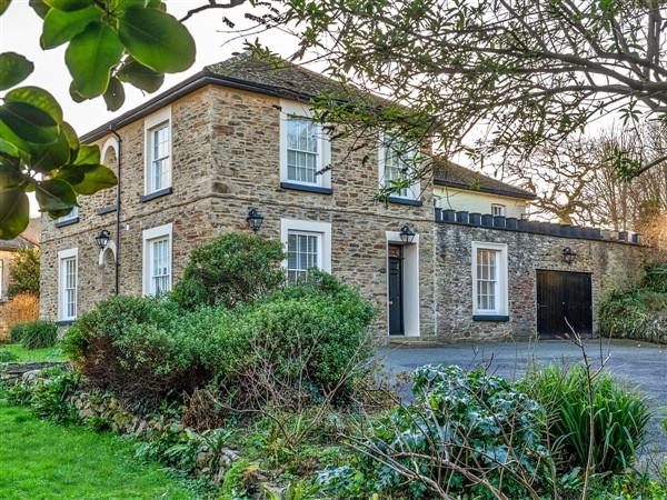 Gweek Cottage, Gweek