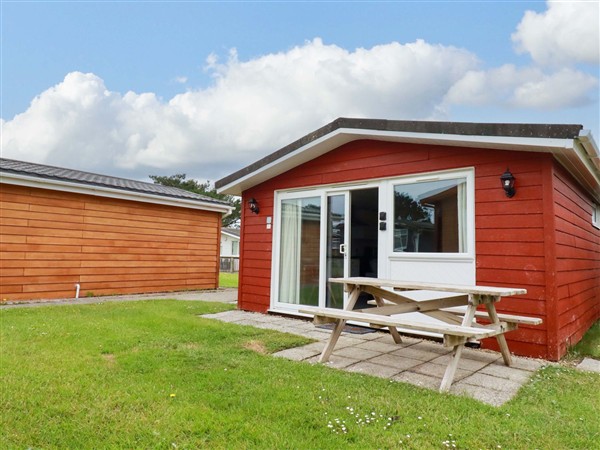 H2 Atlantic Bay Holiday Park in Cornwall
