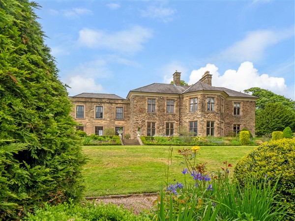Hallfield Hall, Shirland near Higham, Derbyshire with hot tub