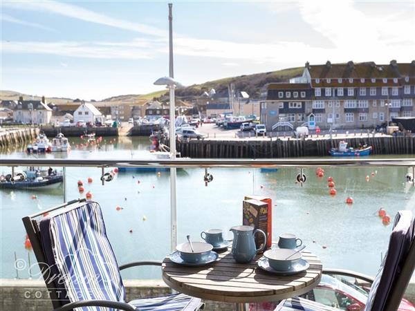 Harbour View Apartment in West Bay, Dorset