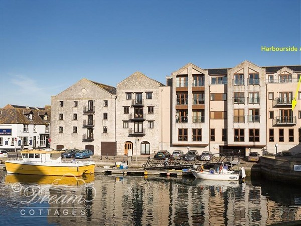 Harbourside Apartment, 