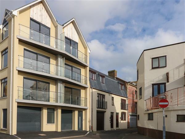 Harbourside Haven Penthouse 2 in Weymouth, Dorset