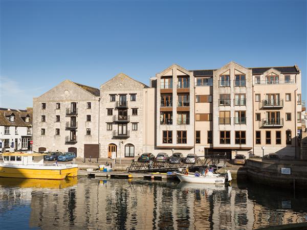 Harbourside Penthouse in Brewers Quay Harbour, Dorset
