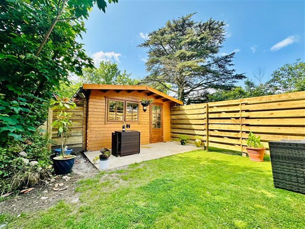 Harvey's Lodge, 