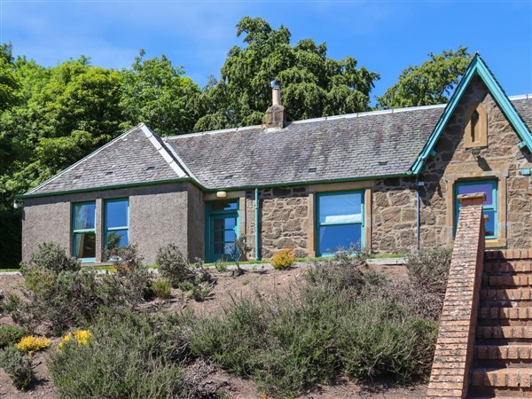 Heather Cottage in Fife