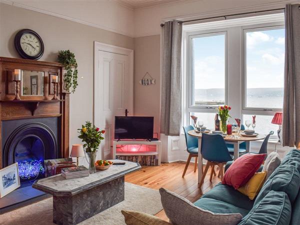 Helensburgh Apartment in Helensburgh, Dumbartonshire