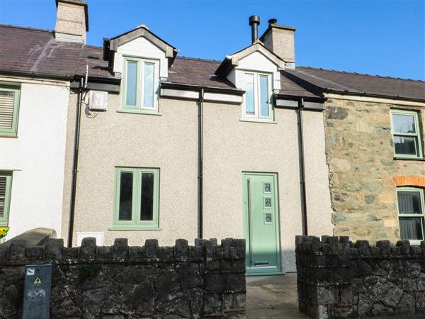 Hen Siop - Gwynedd
