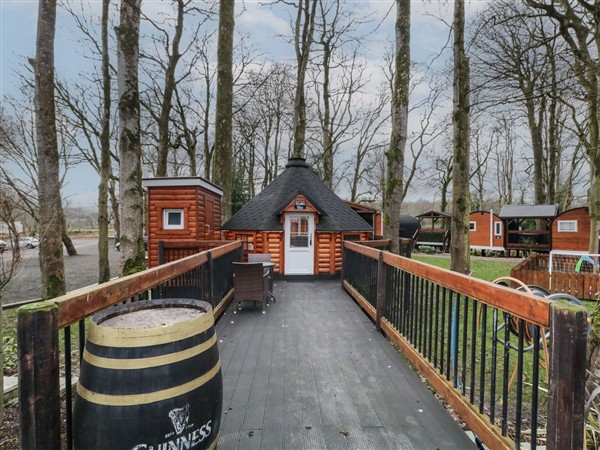 Hexagon Hut, 