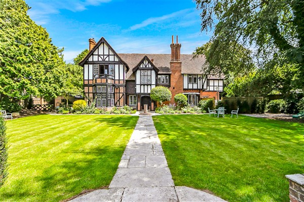 Highbury Mansion, Bournemouth