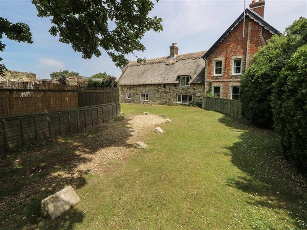 Hill Farm Cottage in Isle of Wight