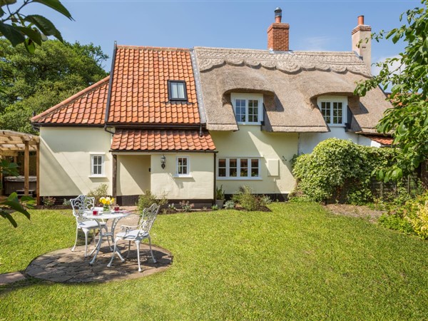 Honeysuckle Cottage, Stoke Ash, near Eye