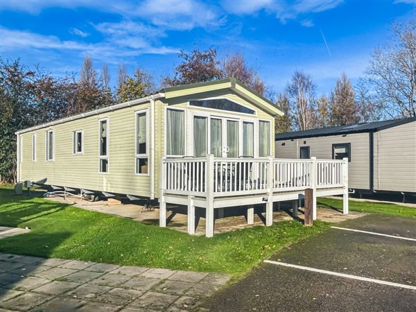 Hopton Holiday Village Retreat in Norfolk