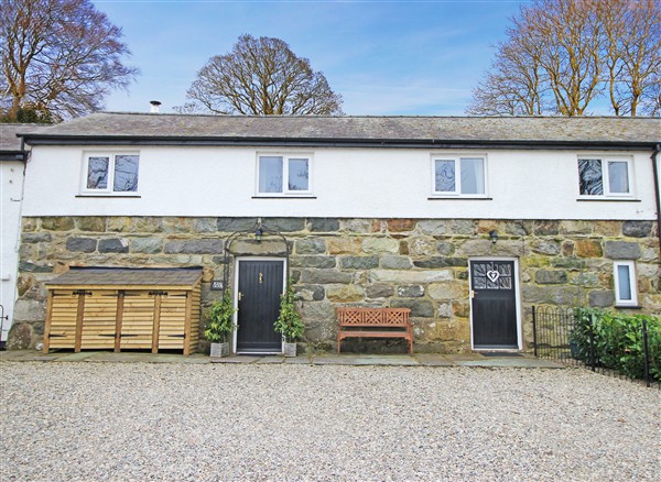 Igamogam in Llanllyfni near Penygroes, Gwynedd