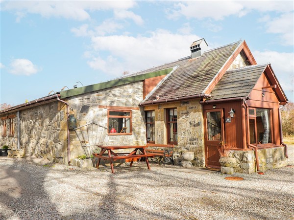 Islay Cottage - Inverness-Shire
