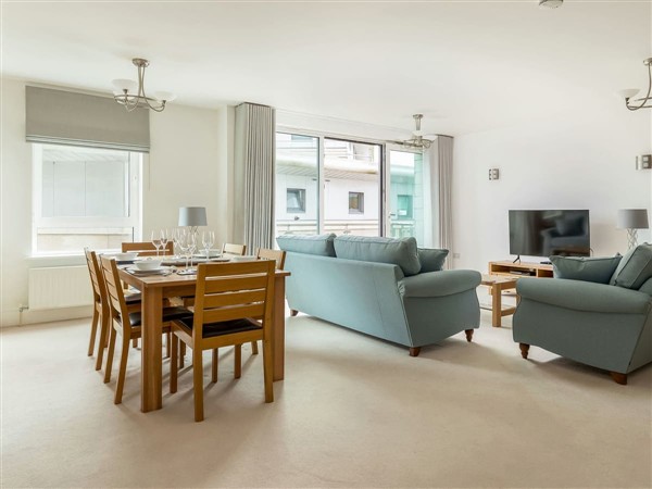 Isle Be Back in Dorset