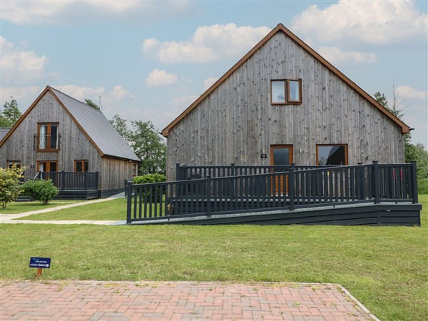 James Ville Marina Lodge 14 in Brigg, South Humberside