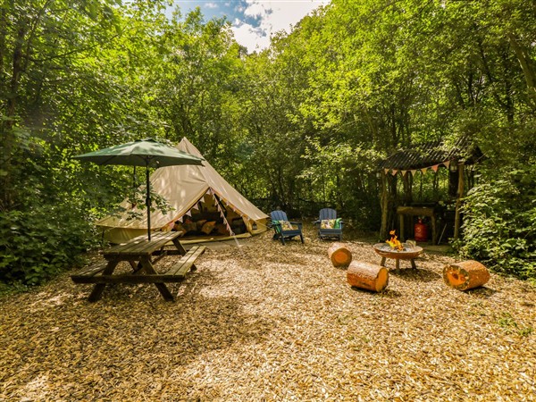 Jungle Bell Tent, 