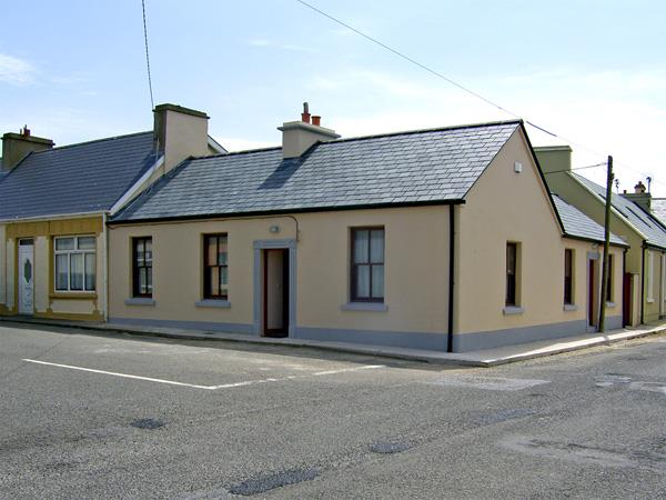 Kilkee Cottage in Clare