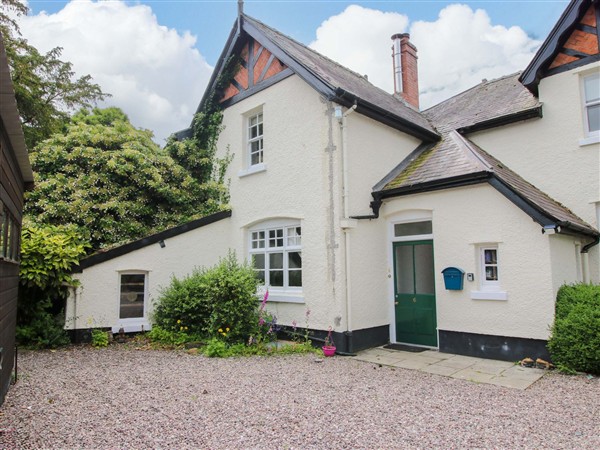 Kwerky Cottage, 