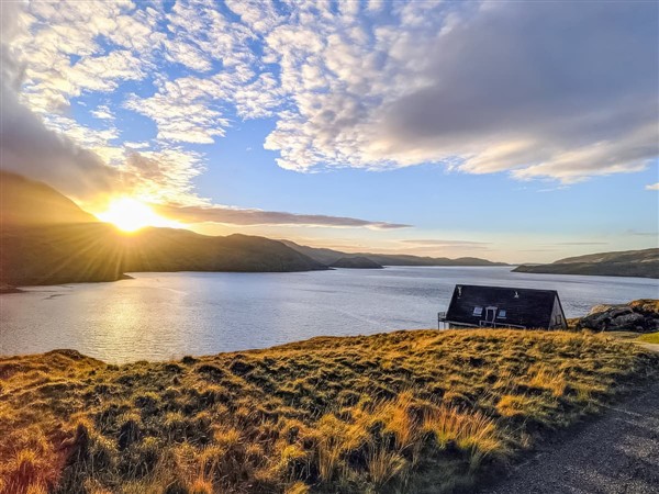 Kylesku Lodges - Sandwood in Kylesku, near Lairg, Sutherland