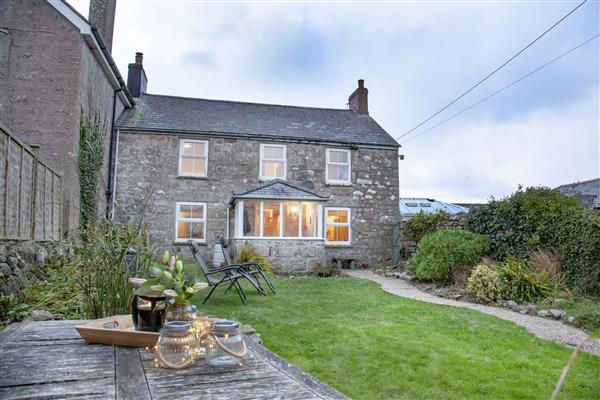 Laity Vean Farmhouse and Hideaway in Cornwall